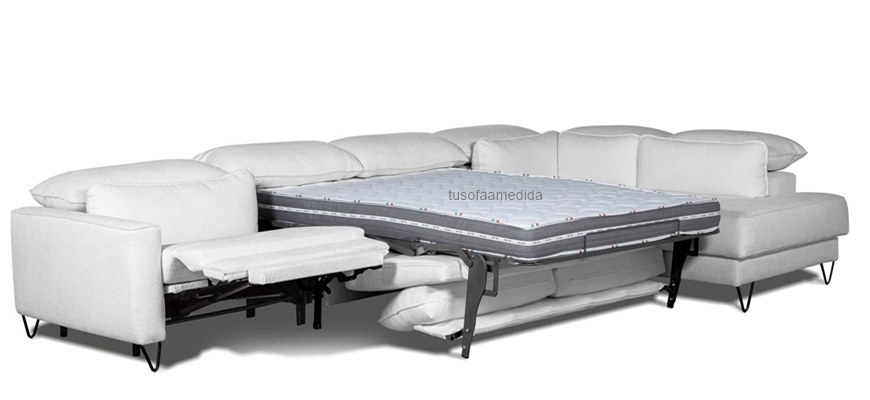 Sofá cama esquinero con cama italiana y relax en color blanco